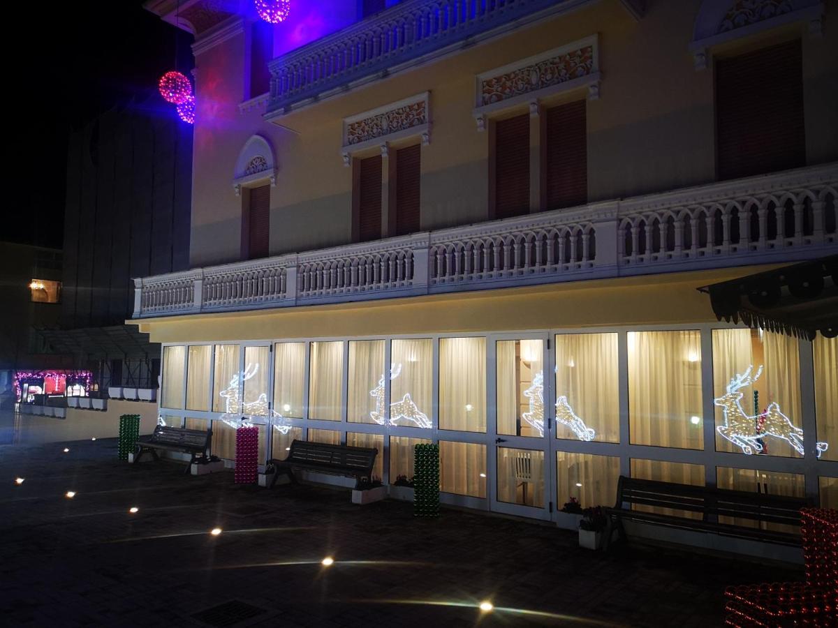 Relais Le Felci Executive Suite Spa Ф'юджі Екстер'єр фото