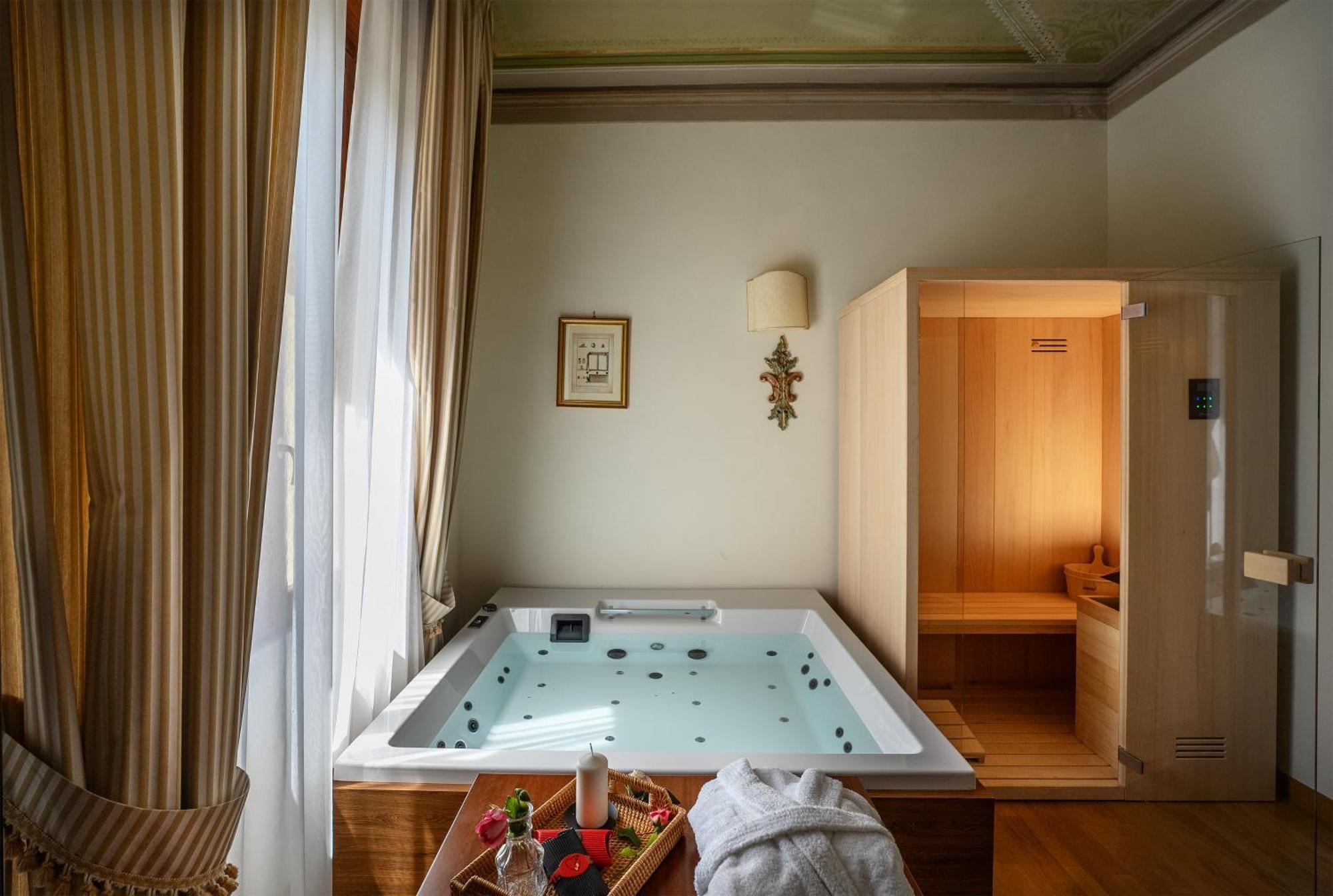 Relais Le Felci Executive Suite Spa Ф'юджі Екстер'єр фото